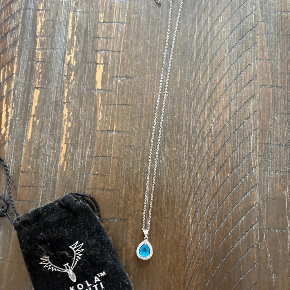 Silver Teardrop Blue Crystal Pendant Necklace - Women Jewelry - Nikola Valenti - Picture 2 of 6